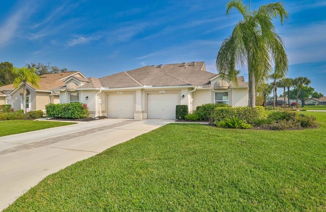 Tropical Villa ~ 2 bed/2 bath in Estero, FL