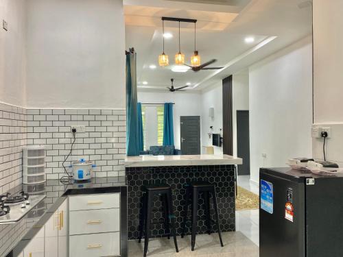 Tulip's Homestay Kuala Berang-FREE WIFI