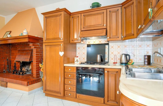 Tuscany Family Country Home
