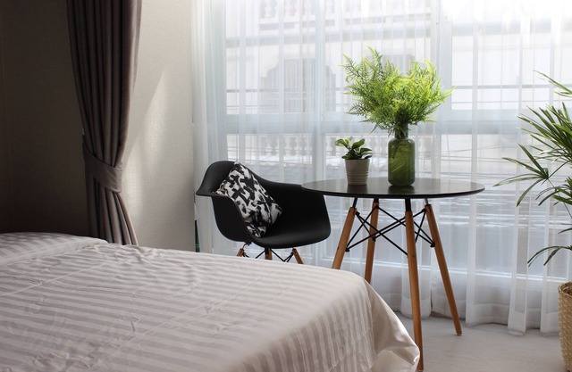 Twin Room at Ratchada/Theme park/MRT for 2 people