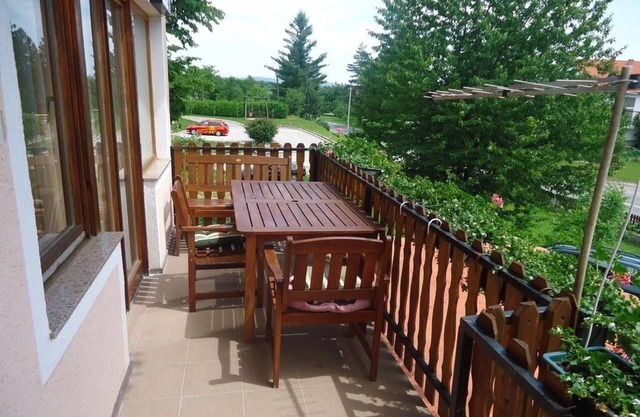 Two bedroom apartment with terrace Grabovac, Plitvice (A-17531-a)