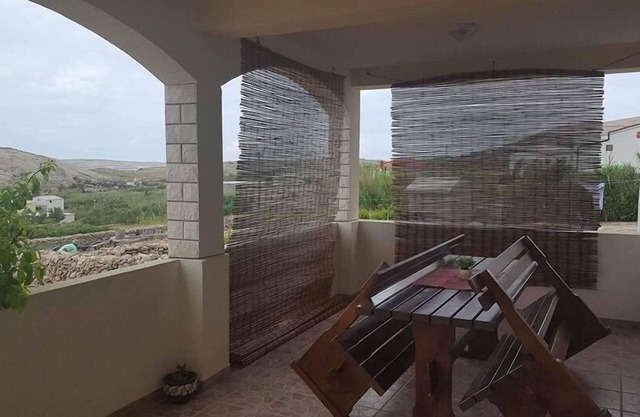 Two bedroom apartment with terrace Zubovići, Pag (A-9363-c)