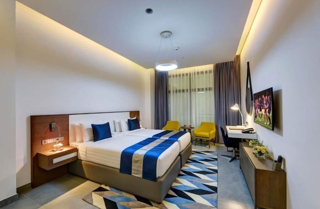 Two Bedroom Apartment In DIP By Luxury Bookings