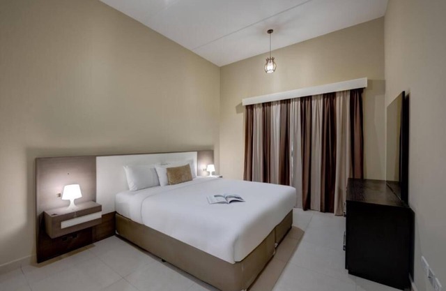 Two Bedroom Apartment Near Arenco Tower