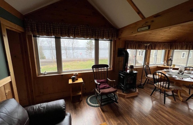 Two Bedroom Moon River Cottage