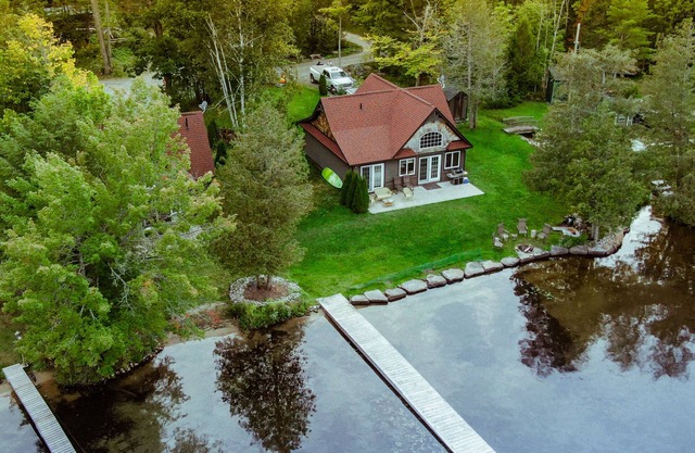 Two bedroom Muskoka lakeside retreat with incredible and tranquil views
