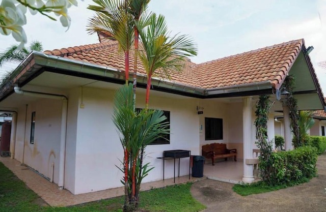 Two Fifty Nine Resort 259 รีสอร์ต