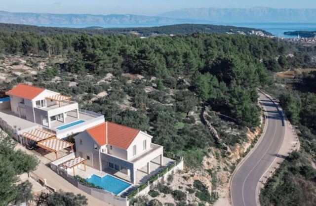 Two Modern Villas with Pool and Spa - Anouk and Belpur