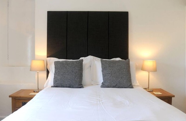 Ty Helyg Guest House