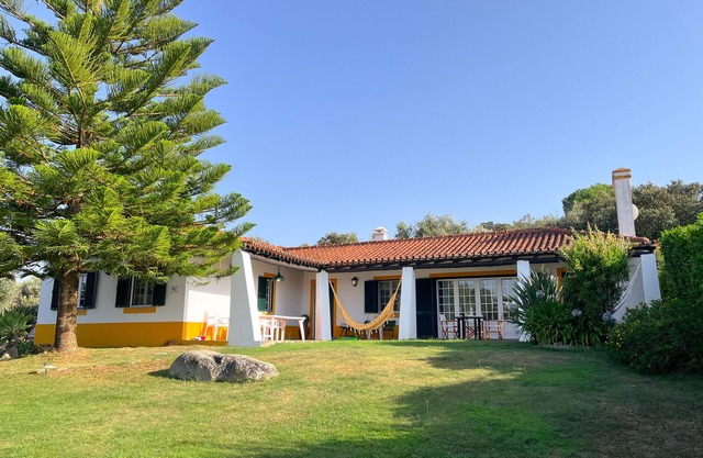 Typical house on the outskirts of Arraiolos, part of a rich cultural heritage.