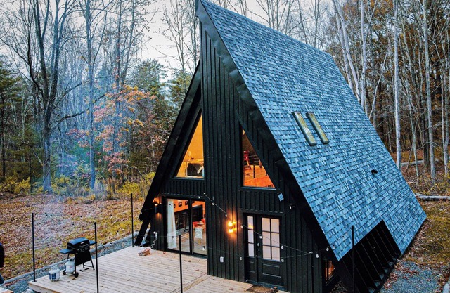 Ukihaus Hudson: Enchanting Hudson Valley A-Frame