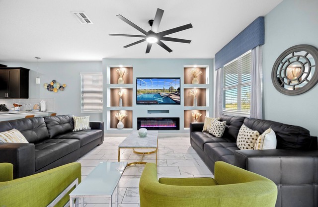 Ultimate Reunion: 17BR Mansion Host 40 Guests with Endless Amenities near Disney