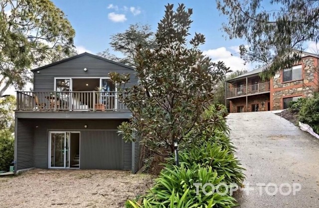 Unique 2-storey guesthouse, nestled in the hills