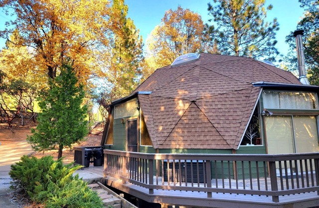 Unique and Secluded Dome Getaway near Sacramento, California