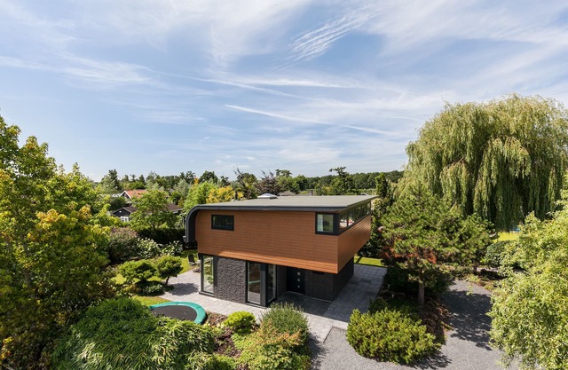 Unique property in beautiful surroundings near Rotterdam