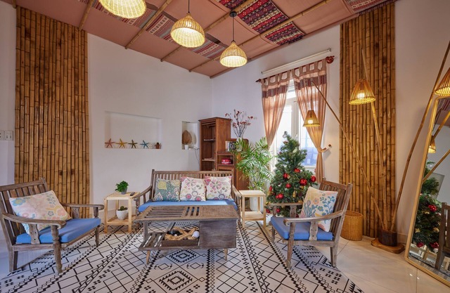 Unique Three bedroom with three Bathroom House in An Bang