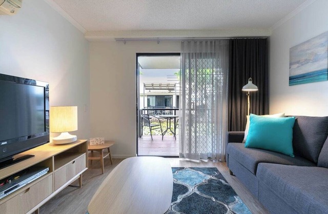 Unit 46 - Resort Living, Luxury getaway, Close 2 Noosa River