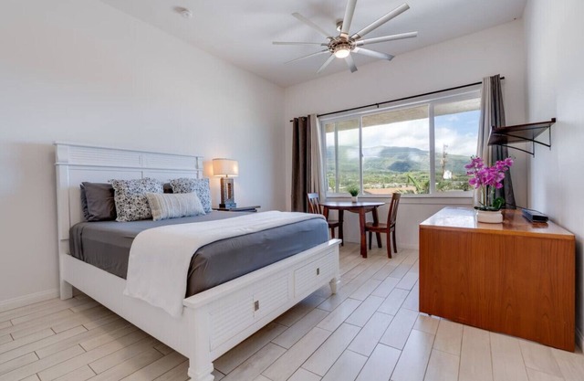 Unit 8 Maui Ohana Modern Studio