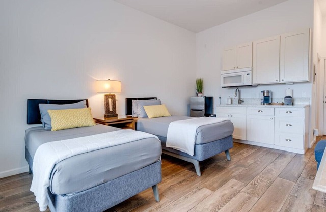 Unit 9 Maui Ohana Modern Studio