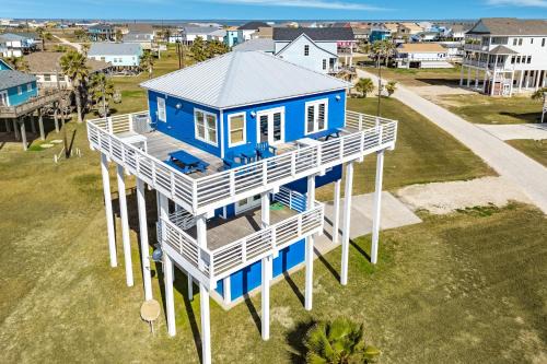Unobstructed Views of the Beach Gulf & Bay