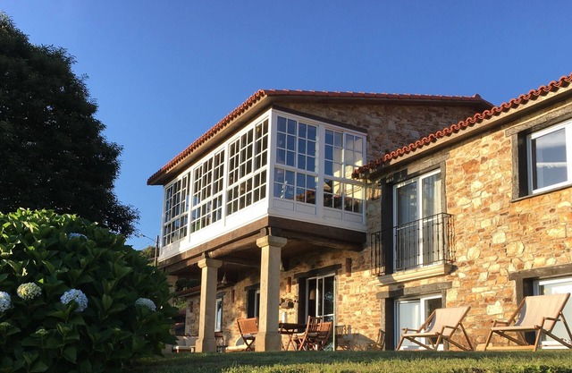 Unspoiled getaway, superb ocean views house in a natural area