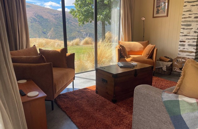 Up in the mountains! Luxury self contained unit.