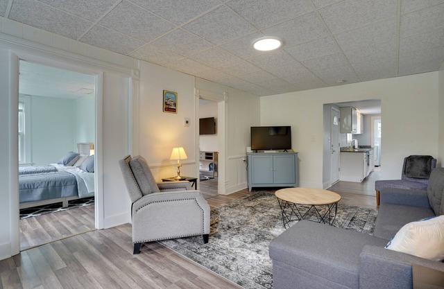 Upstate New York Vacation Rental w/Hot Tub!