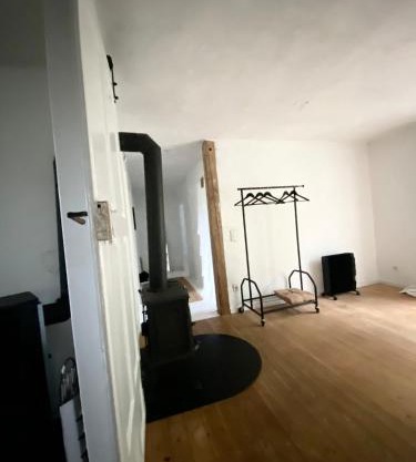 Uriges Häuschen am Waldrand 10 km bis Würzburg