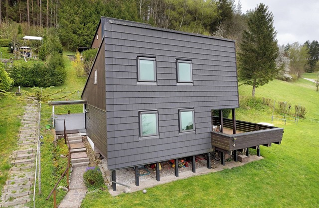 „Urlaub im Häusle“with covered terrace, garden and WLAN, not approved for craftsmen