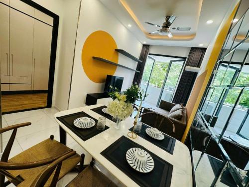 Vạn Phúc City full nội thất ban công 2pn