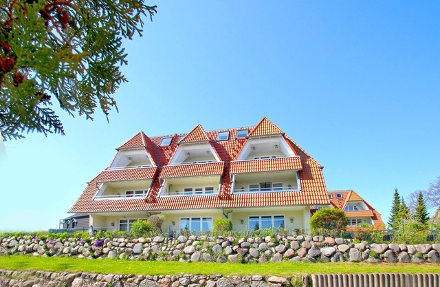 Vacation apartment near the harbor with terrace and sea view - Hafenhäuser Breege FeWo 13