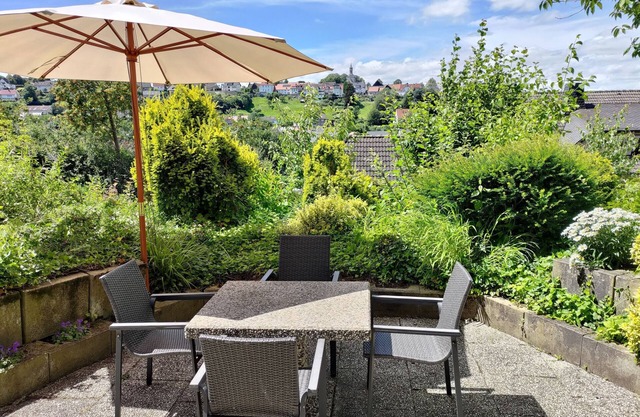 Vacation apartment/apartment for 5 guests with 55m² in Bad Wünnenberg (94353)