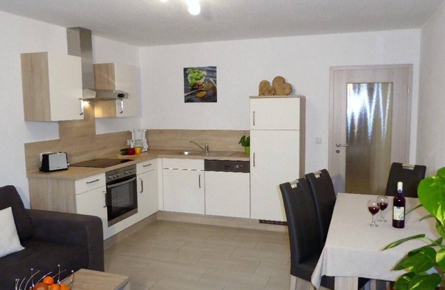 Vacation apartment (65sqm) with east-facing balcony and south-west-facing balcony