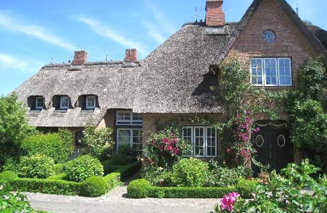 Vacation apartment/apartment for 4 guests with 73m² in Borgsum (96571)