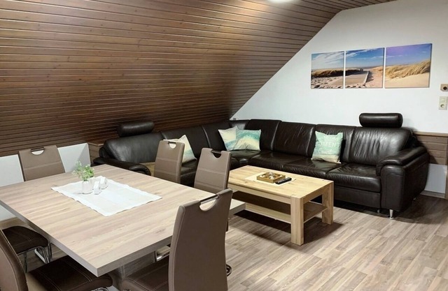 Vacation apartment/apartment for 6 guests with 54m² in Burhave (126306)