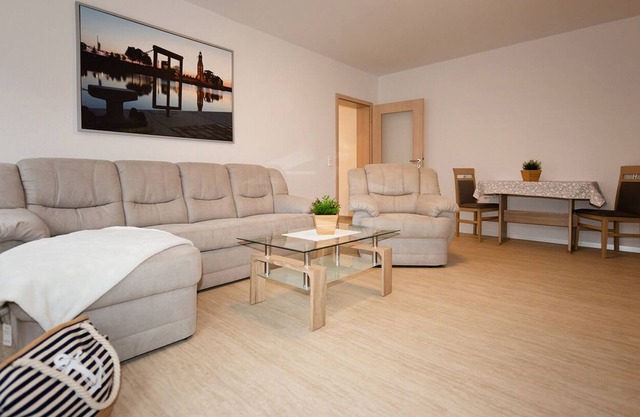 Vacation apartment/apartment for 2 guests with 48m² in Bremerhaven (174901)