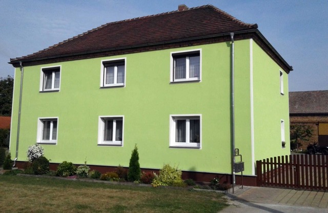 Vacation apartment Am Peickwitzer Storchennest