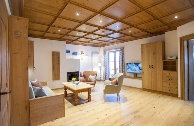 Vacation apartment Große Birke with 90 sqm, 1 living/sleeping area + 2 bunk beds, max. for 8 people