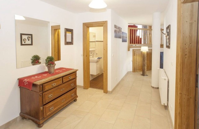 Vacation apartment Insel Wörth with 95 sqm, 2 bedrooms, 1 living/sleeping area, max. 8 persons