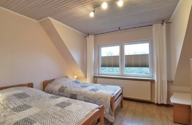 Vacation apartment upstairs - Ischmund: Cozy vacation apartment in the far north