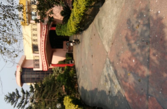 Vacation Farm House Enjoyable palace for Stay .it's soo sweet palce .we l nice