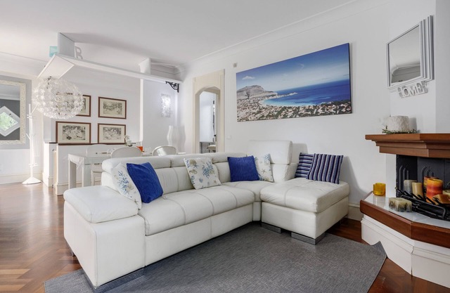 Vacation Home "Appartamento Villa Degli Ulivi" with Private Garden & Wi-Fi