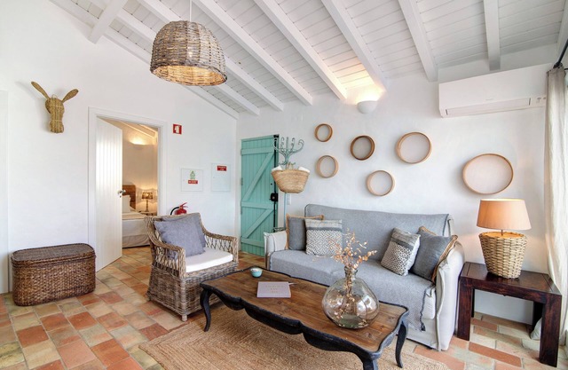 Vacation Home "Casa De Benafim 1" with Shared Pool, Private Terrace & Wi-Fi