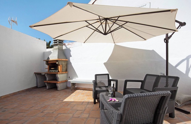 Vacation Home 'Casa Milagrito Betancuria' with Terraces & Wi-Fi