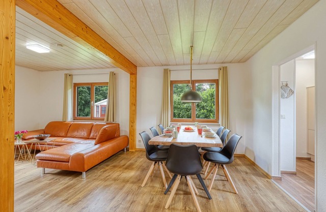 Vacation home for 7 guests with 102m² in Kirchheim (165782)