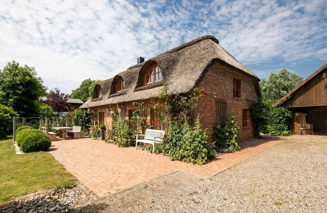 Vacation home for 7 guests with 130m² in Tating (296173)