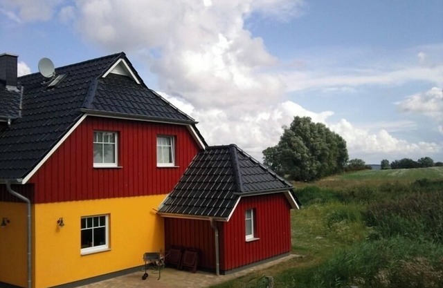 Vacation home for 9 guests with 97m² in Kenz-Küstrow (295354)