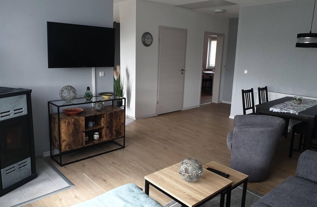 Vacation home for up to 4 people surrounded by greenery.