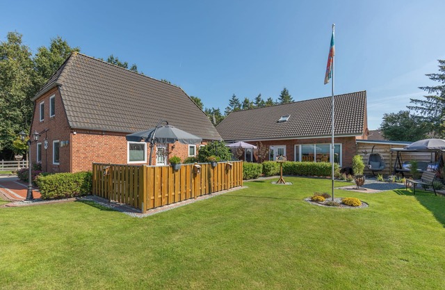 Vacation home "Jule Ahoy" in Stedesand for up to 4 people