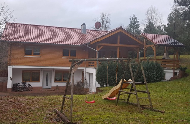 Vacation home "Merlin" in the Palatinate Forest consisting of 2 separate residential units